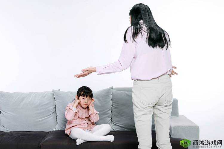 揭秘仨孩子的暴躁老妈:是真性情还是另有隐情?