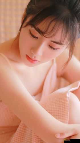 极品粉嫩小泬粉白浆 20p 图片:纯欲美少女私密写真集