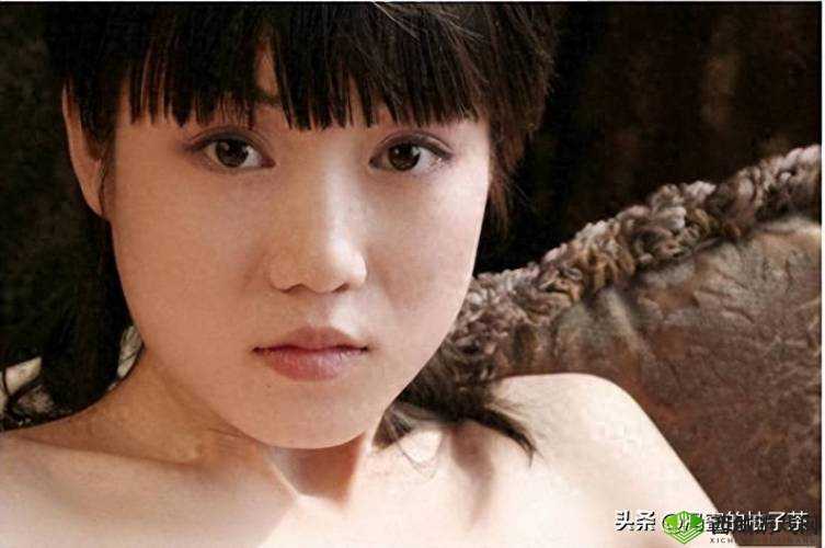 人体艺术写真:张筱雨大胆豪放,展示女性之美