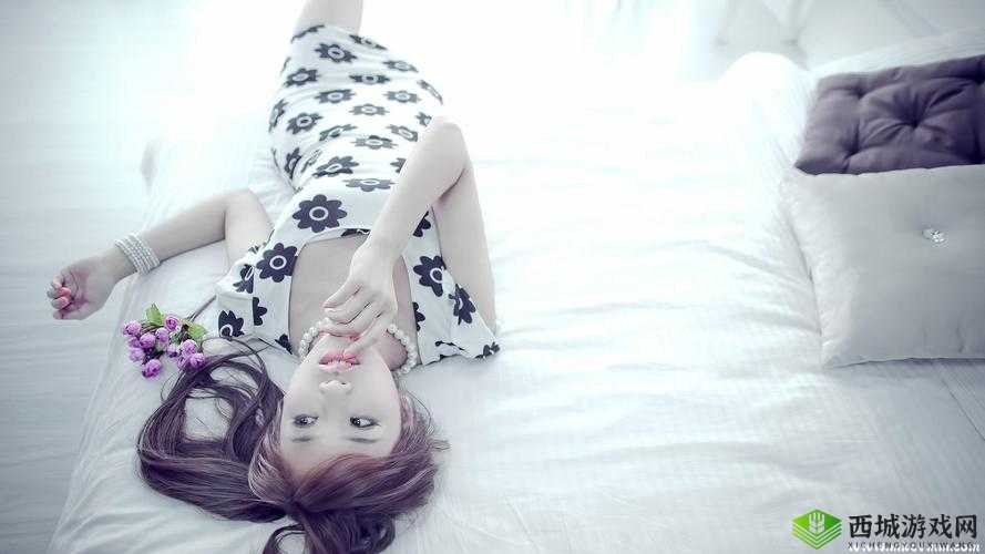 美国十次色美女导航拳交:成人世界的视觉盛宴
