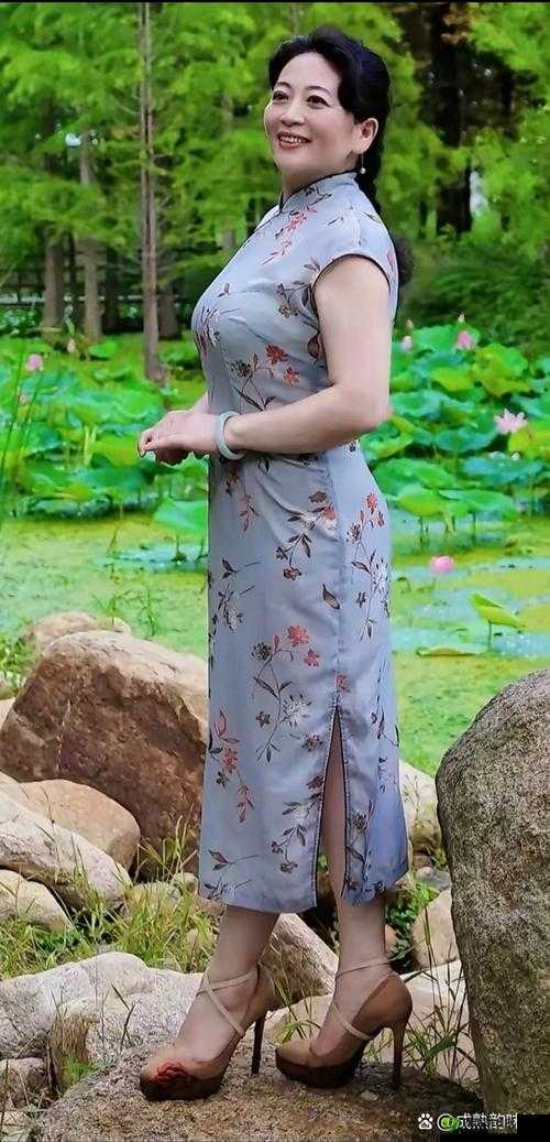 五十路息与子:熟女的韵味与魅力